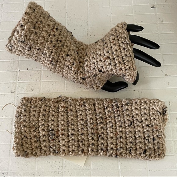 Crafty Cat Accessories - Handmade Texting Gaming Tech Gloves Dark Speckled Wheat Crochet Knit Gift